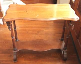 113 - Vintage Carved Wood Table 33.5 x 18.5 x 28