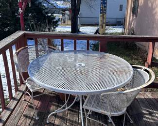 Patio table