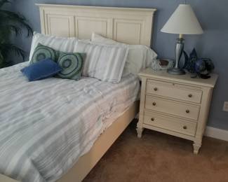 Queen bedroom set by Magnussen