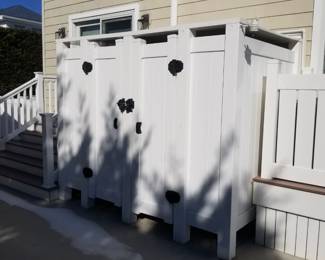 Vinyl shower surround