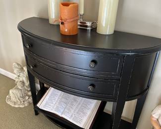 Half table with drawers, battery flicker candles