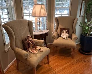 Occasional chairs (2)