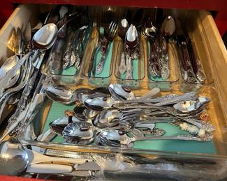 Stainless flatware