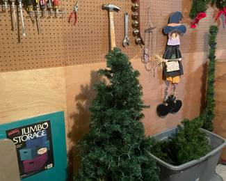 Tools, christmas tree