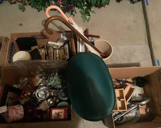 Canes, misc items