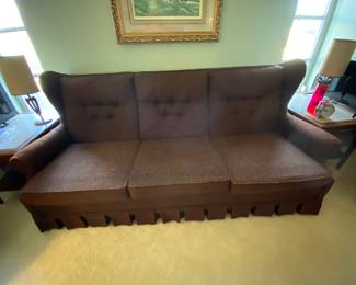 Mid Century Modern in very good condition couch