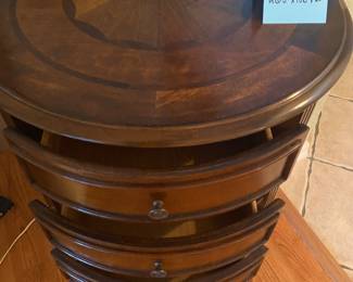  Beautifully crafted Half drum end table
