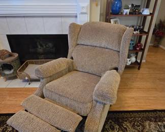 Neutral-colored recliner
