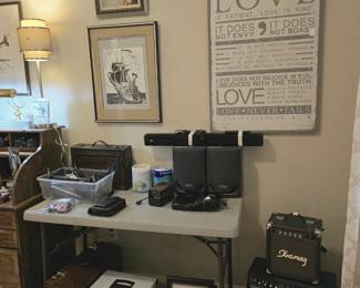Fender Amp, Ibanez amp, sound bar, speaker set, etc