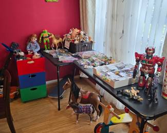 collectibles and toys