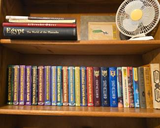 Books and book series sets