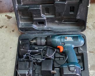 rechargeable power drill