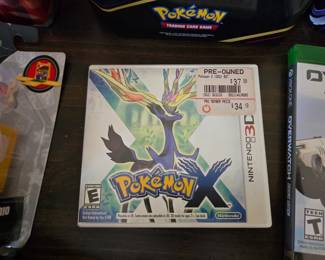 The game cases are all empty,  but there are some really good cases.