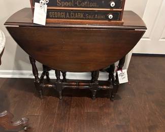 nice gateleg table