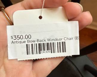  Antique Bow-Back Windsor Chair (B)