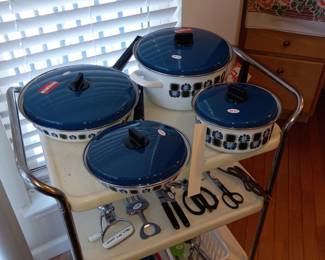 Items Located In The Kitchen / Dining Room