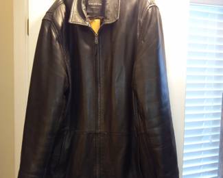 Items Located In The 1st Bedroom (MASTER)