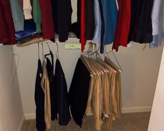 Items Located In The 1st Bedroom (MASTER)