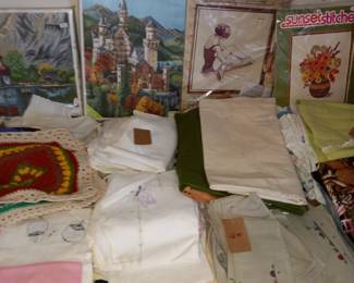 Items Located In The 2nd Bedroom