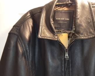 Items Located In The 1st Bedroom (MASTER)