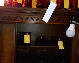 Items Located In The Kitchen / Dining Room