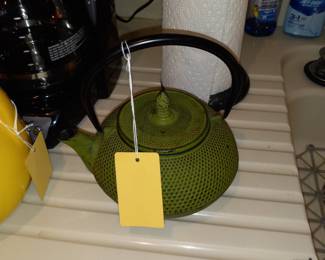 Items Located In The Kitchen / Dining Room