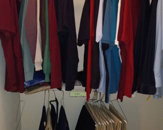 Items Located In The 1st Bedroom (MASTER)