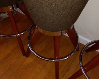 Items Located In The Kitchen / Dining Room