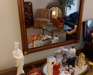 Items Located In The 1st Bedroom (MASTER)