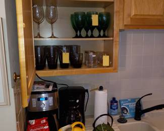 Items Located In The Kitchen / Dining Room