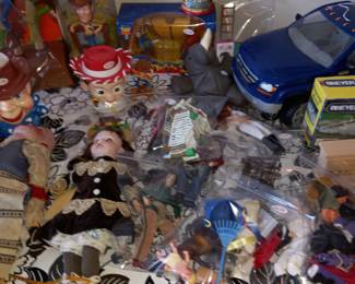 Items Located In The 2nd Bedroom