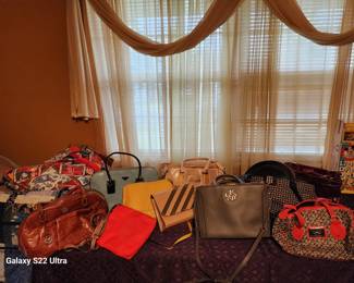 Purses & more purses!