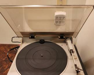 Denon Precision Turntable 
