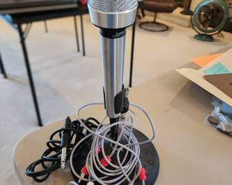 Realistic microphone and heavy stand