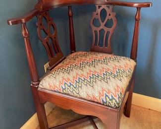 Corner Chair