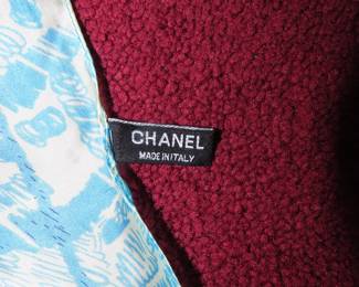 Authentic Chanel scarf/shawl. Pure silk. Made in Italy.