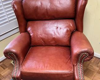 Lane wing back recliner.