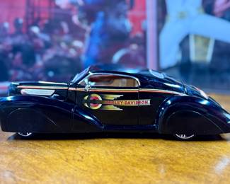 Harley Davidson 1939 Lincoln Zephyr Custom Street Rod 1/24 Scale Die Cast 2004