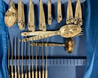 $225 Godinger 'Olde Copenhagen' Silverplate Flatware