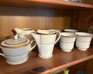 Noritake China "White Palace" Dinnerware Set