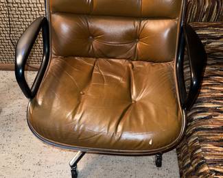 Knoll Leather Armchair