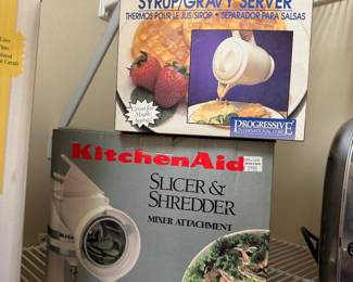Syrup / Gravy Server
Kitchen Aid Slicer & Shredder