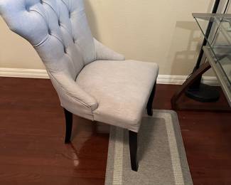 Desk Chair. Rug.