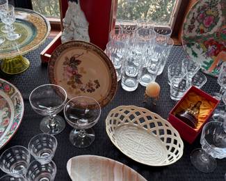 LENOX & MARBLE TABLEWARE