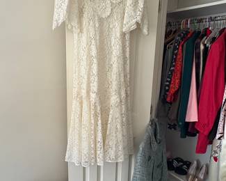 LADIES CLOTHING