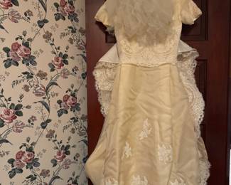 Vintage Wedding Dress