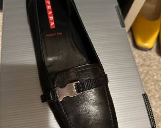 Women's shoes