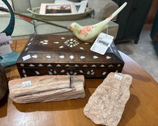  Fenton Custard Glass Bird, Petrified Wood