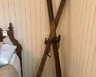Vintage skiis
