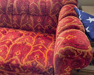 Closeup details on the sofa! 